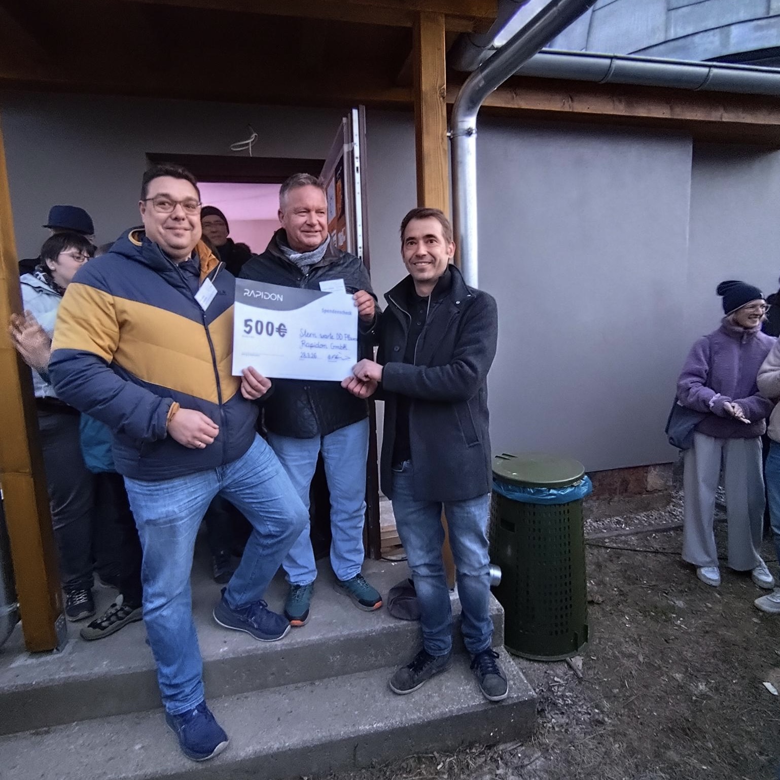 Spendenübergabe der Rapidon GmbH an den Verein der Sternwarte Dresden-Plauen 2026.